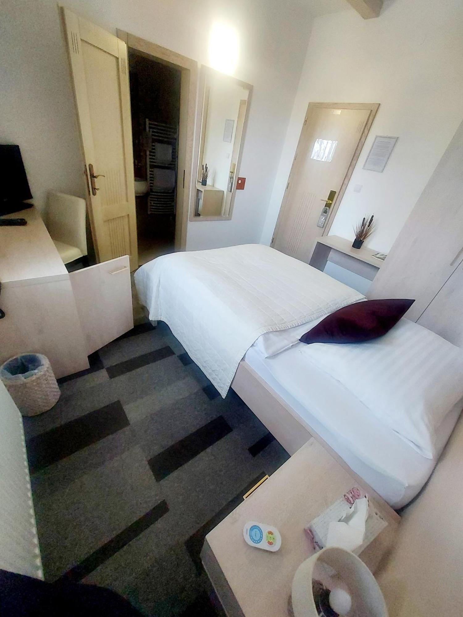 Hotel Slameny Dom & Spa Kisida Szoba fotó