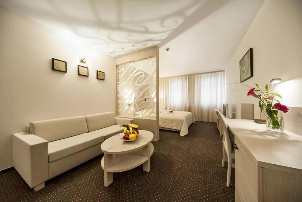 Hotel Slameny Dom & Spa Kisida Kültér fotó